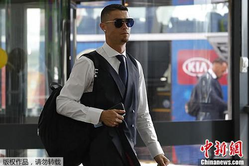 资料图:C罗 点击进入下一页