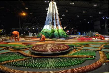 德国团体挑战吉尼斯世界纪录 结果让一只苍蝇毁了