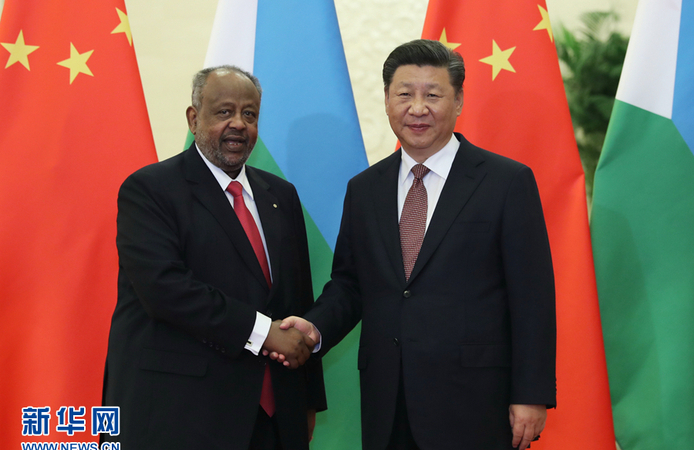 习近平会见吉布提总统盖莱