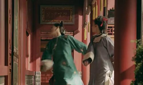 魏璎珞打尔晴的一幕。图片来源:电视剧《延禧攻略》截图 点击进入下一页