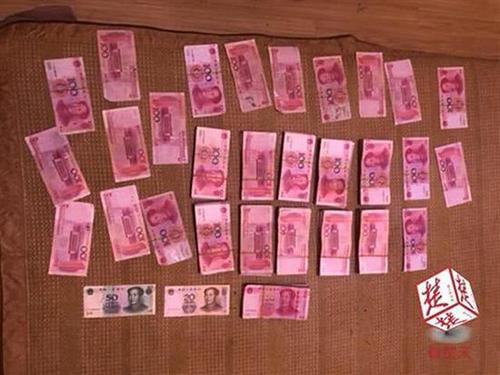 两男潜伏婚庆公司伺机拖走保险柜:电焊切割偷11万