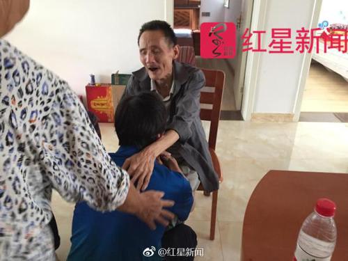 武大毕业生失联11年后回家:有苦衷 曾给家打过电话