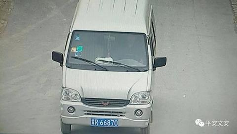  嫌疑人驾驶车辆照片
