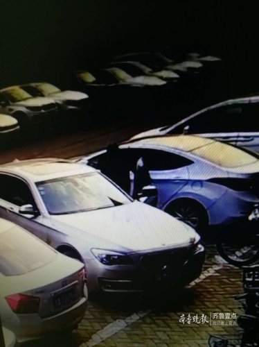 济南一男子路边随机拉车门行窃，两年偷出个超市
