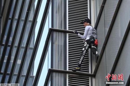 点击进入下一页