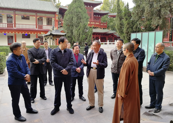 1.在石家庄市虚云禅林调研