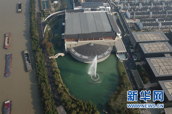 这是10月30日无人机拍摄的世界互联网大会配套项目——宴会中心。