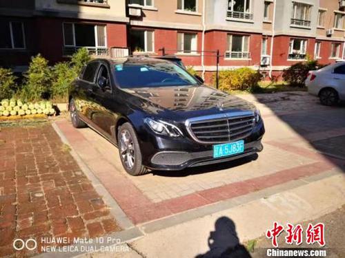 37辆车一夜被砸嫌犯疯狂作案仅盗取500元现金