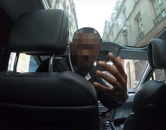泰国夫妇遭法国出租车司机敲诈:付216英镑才能下车