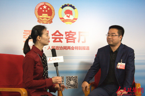 孙陶然_副本