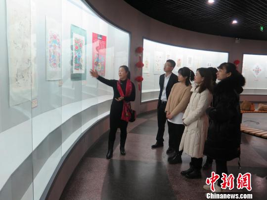 180余件河北武强年画珍品亮相新疆昌吉回族自治州博物馆