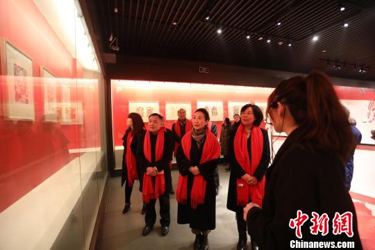 80余件河北武强木板年画珍品亮相湖北武汉革命博物馆