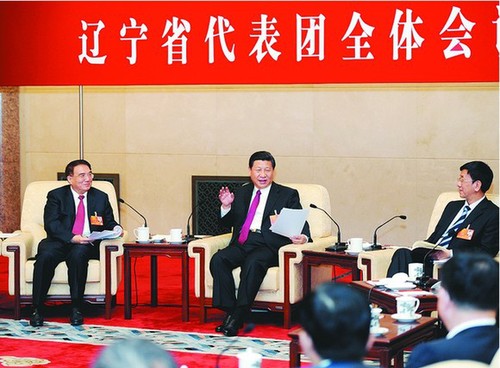 3月6日，中共中央总书记、中共中央军委主席习近平参加十二届全国人大一次会议辽宁代表团的审议。 新华社发