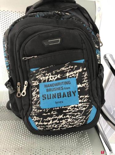 学生称寒假作业被盗 城管执勤中找回却是崭新的