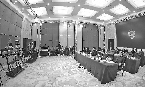 全国政协远程讨论会广西分会场。    肖亮升  摄
