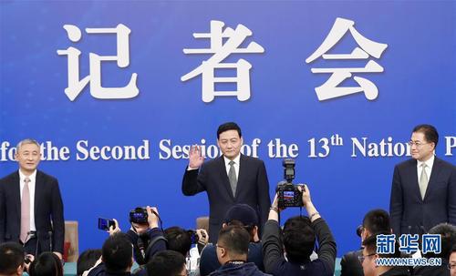 记者会现场 新华社记者 沈伯韩 摄
