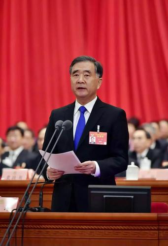 汪洋主席在闭幕会上发表讲话 本报记者 姜贵东摄