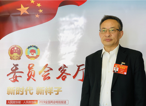 全国政协委员鲁修禄