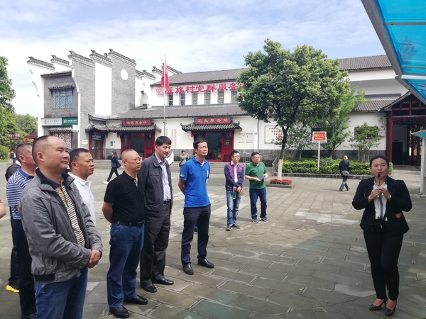 四川绵阳市涪城区政协组织委员赴成都市郫都区考察学习