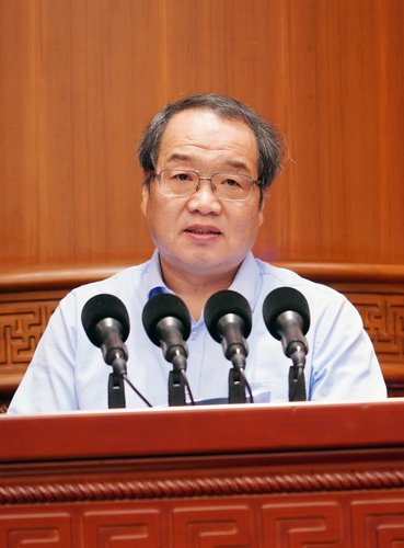 常兆华