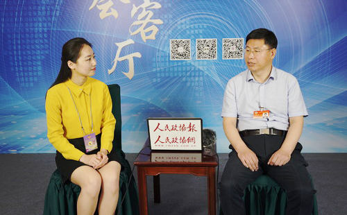 刘忠范常委：让科技工作者既有成就感又有获得感