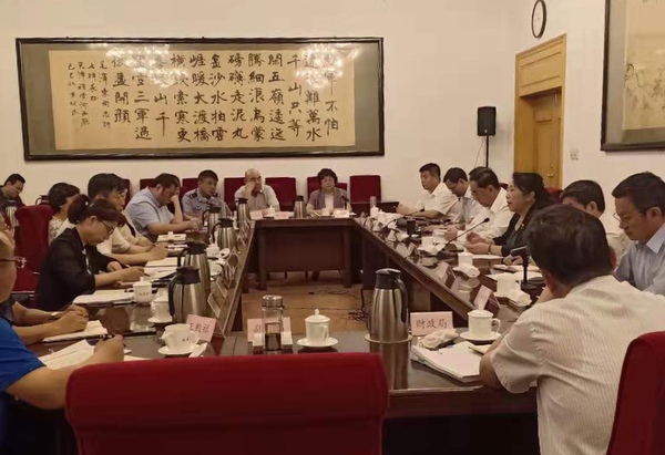 天津市政协与市政府联合召开重点督办提案工作座谈会