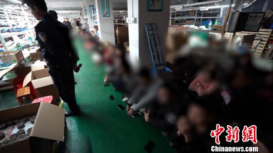上海警方破特大假“戴森”案中国知识产权保护获世界点赞