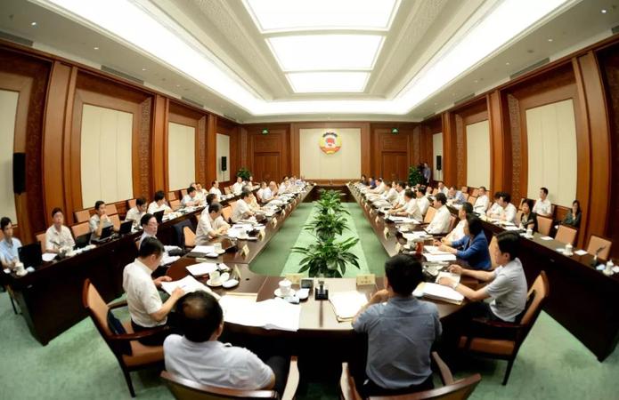 国家有钱了，民办学校就该退场了？