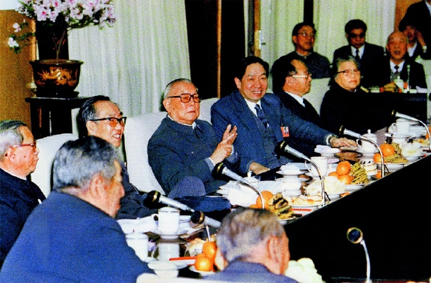 深化多党合作共谱改革新篇——七届全国政协服务中心协商献策
