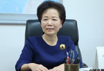 八届、九届、十二届全国政协委员陈玲：政协里的“两岸一家亲”代言人