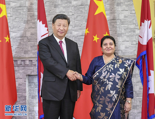 10月12日，国家主席习近平在加德满都总统府会见尼泊尔总统班达里。 新华社记者 谢环驰 摄