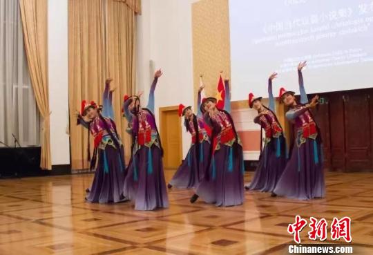 甘肃裕固族文化走进多国交流演出传递友谊