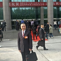 张新东：为书画艺术传承而奉献