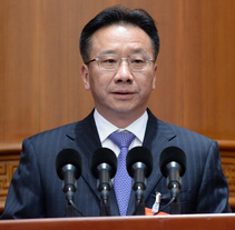 高峰常委：立足自身界别特色 提升多党合作效能