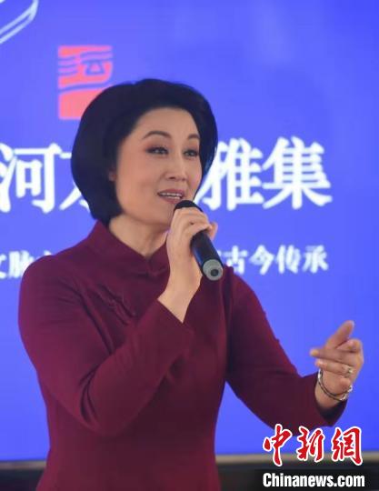 王滨梅 王刚 摄