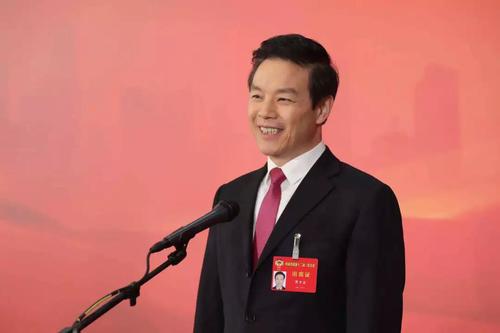 河南省政协委员贾文龙