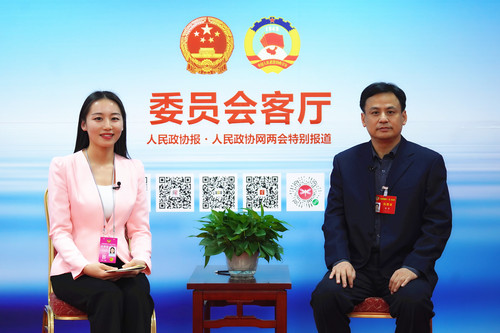 李军