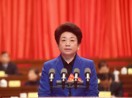 黄立新