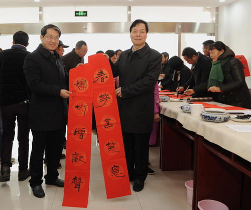 市政协开展“送文化下乡”活动