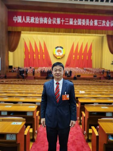 郑春阳
