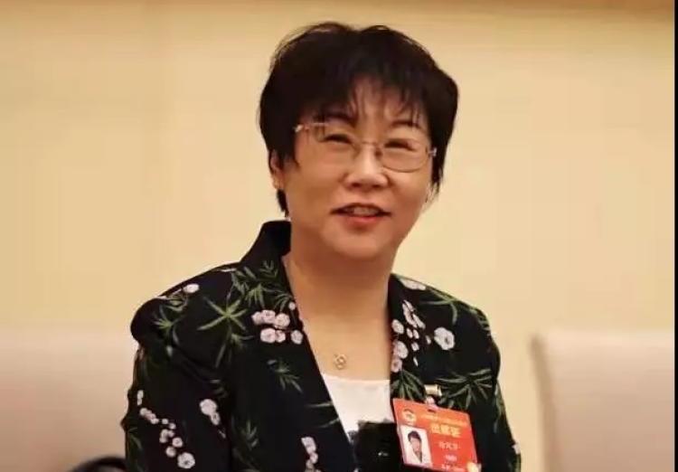 徐凤芹：吃饱犯困，要警惕餐后低血压！
