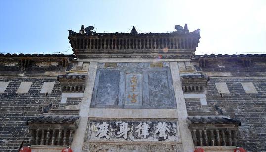荆紫关古街：明清古建筑瑰宝