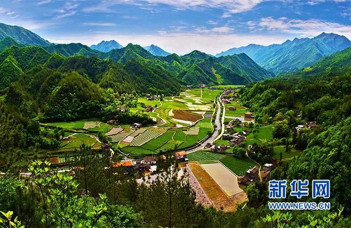 建设美丽乡村，不只“看上去很美”