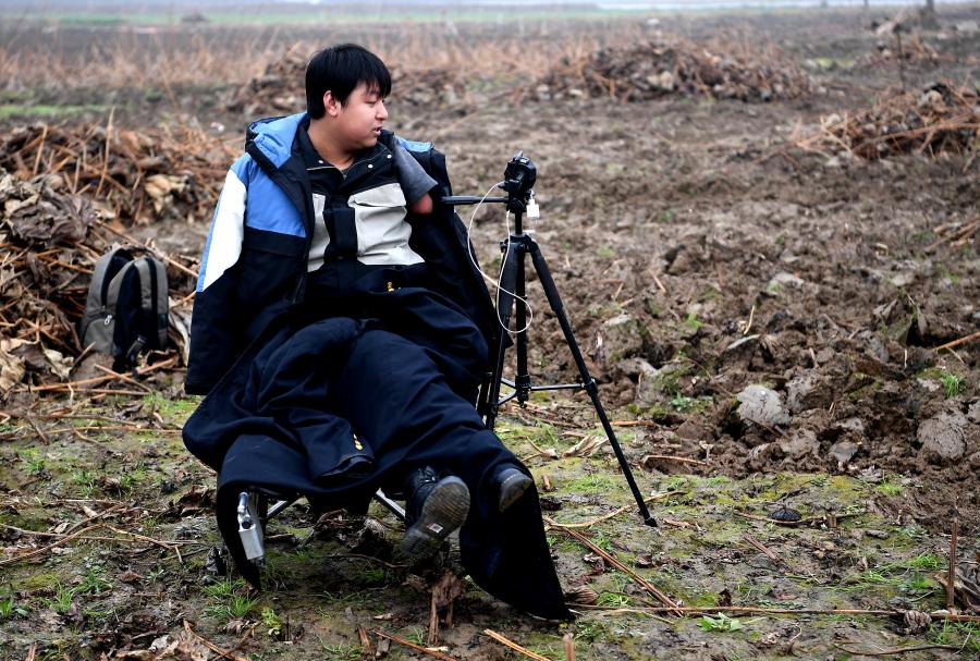 无臂主播孙亚辉：“无形之手”绘新生