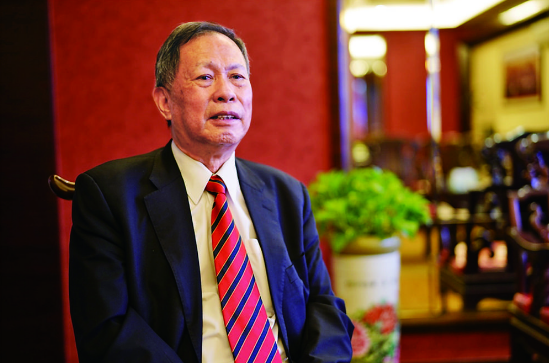 吴换炎：爱国爱港　义不容辞