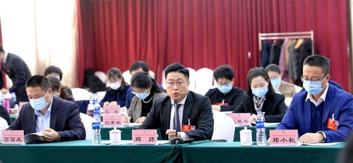 论坛上，邓帅委员就完善副中心城市应急保障体系提出建议。人民政协报 人民政协网  记者 田福良 摄