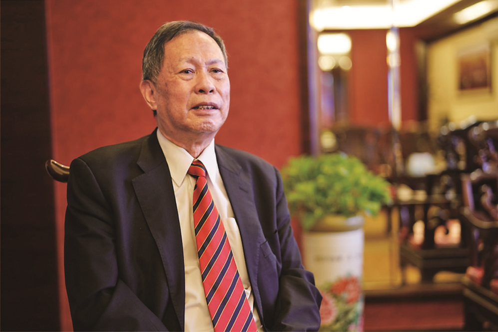 吴换炎：爱国爱港义不容辞