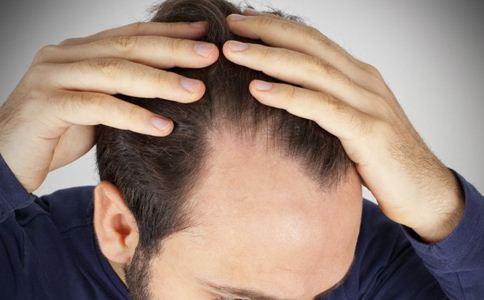 干细胞研究阐明压力如何影响毛发生长