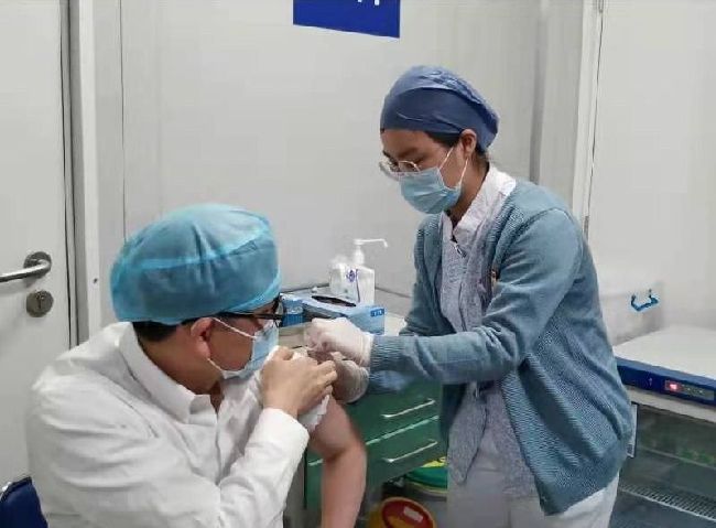 接种率不足10%，莫让“杂音噪音”影响疫苗接种大局