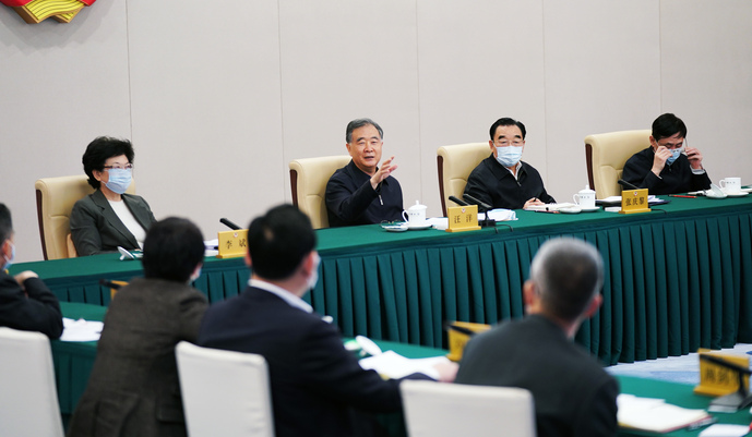 全国政协召开双周协商座谈会 围绕“推动民族地区多渠道就业”协商议政 汪洋主持
